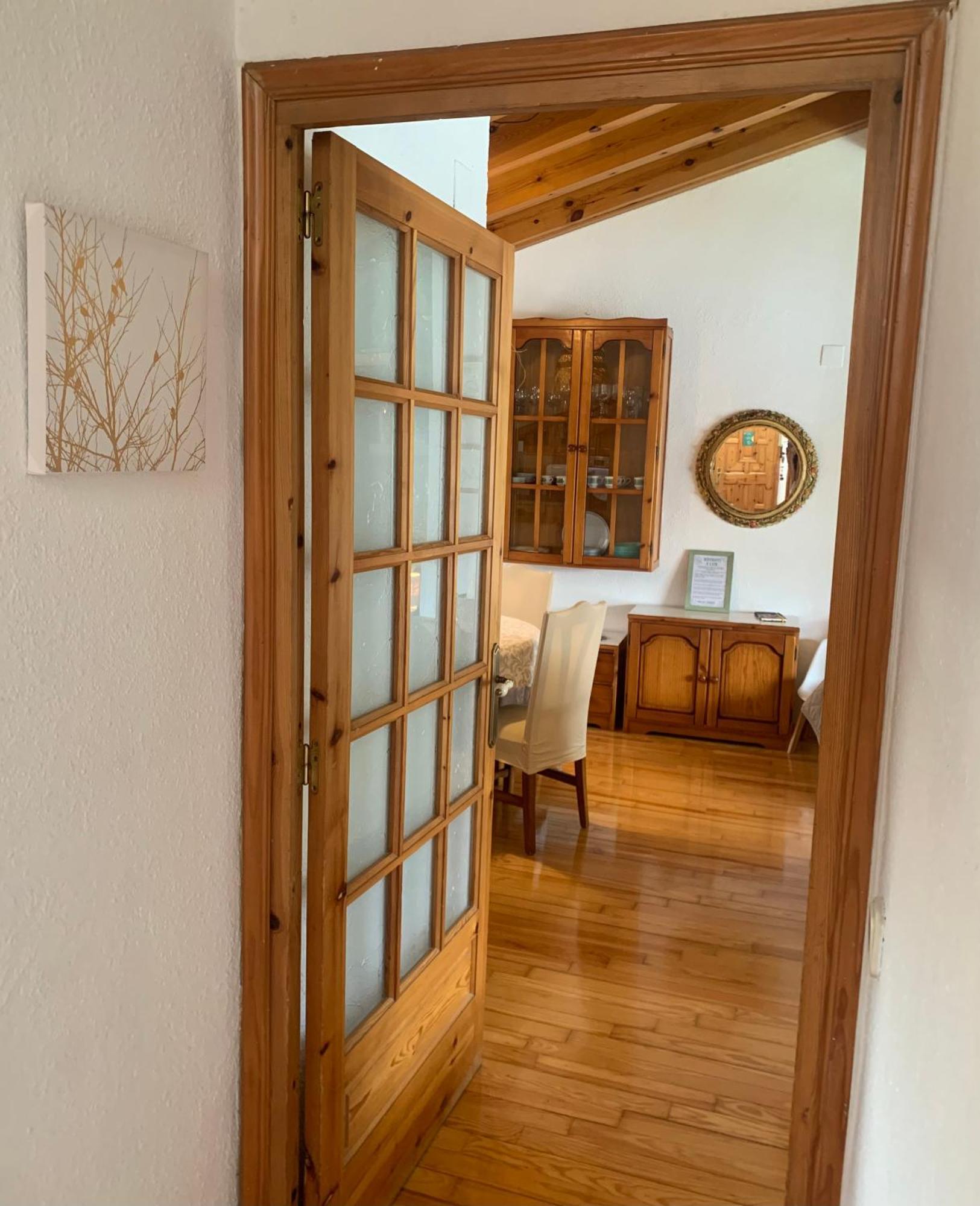 Atico Con Encanto En Bellver De Cerdanya Lägenhet Exteriör bild